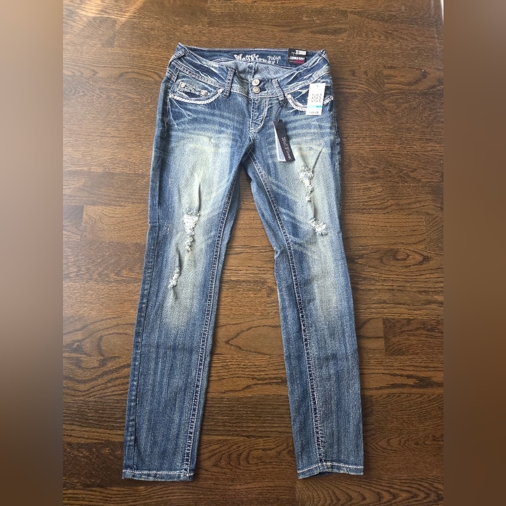 NWT Wallflower Women's Blue Distressed Jeans Sz.9